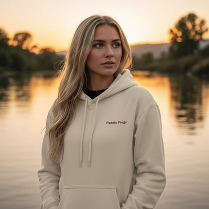 Chill Mountain Skater | Skate & Paddle Paddle Frogs Outdoor Gear Sand color Frontside Lady model at the lake sunrise