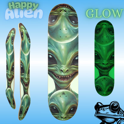 Skateboard deck with alien design on a blue background, featuring the brand 'Paddle Frogs' Happy Alien skateboard deck.